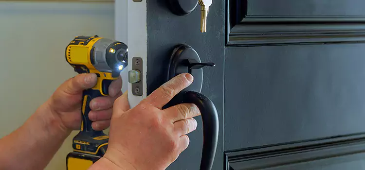 Locksmith Emergency Service Town n Country