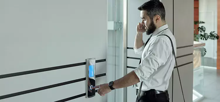 Cloud Based Access Control Town n Country