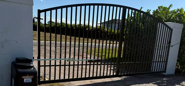 Driveway Fence Repair Town n Country