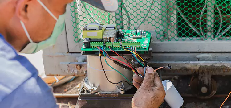 Electric Gate Motor Replacement in Town n Country, FL