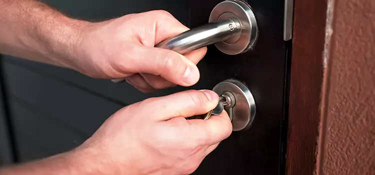 Pella Storm Door Lock Body Replacement Town n Country
